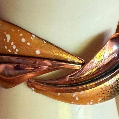 Vintage Mid Century Modern Matisse Copper & Enamel Leaf Hinged Bangle Bracelet