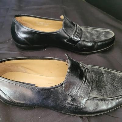 Sale Photo Thumbnail #55: Vintage Black Leather Men’s Loafers - Bostonian Stockbridge