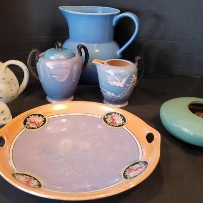 Sale Photo Thumbnail #35: Charming Vintage Collection