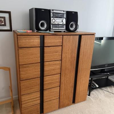 Sale Photo Thumbnail #70