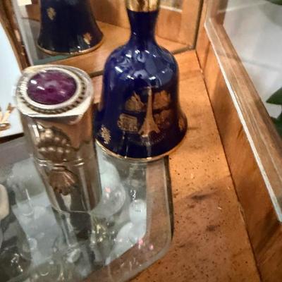 Sale Photo Thumbnail #43