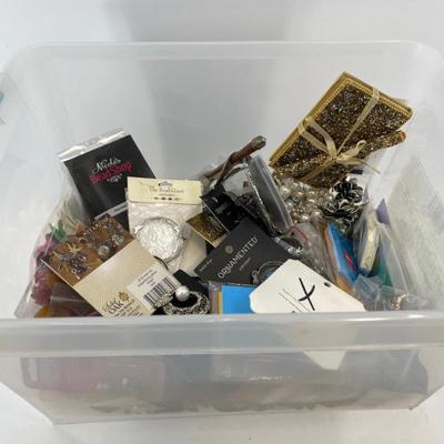 Sale Photo Thumbnail #354