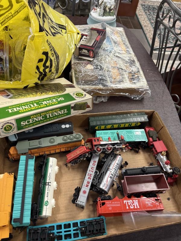 Sale Photo Thumbnail #9