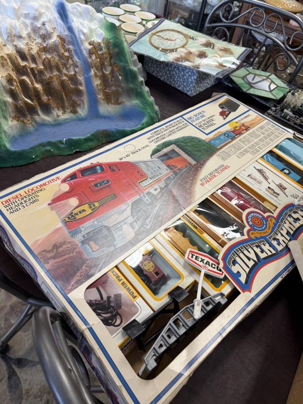 Sale Photo Thumbnail #10