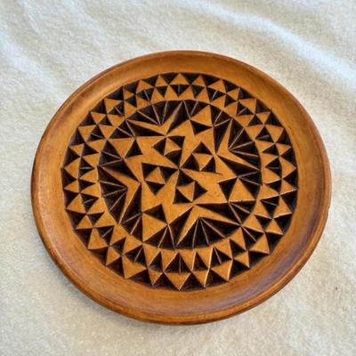 Make offer Carved basswood plate