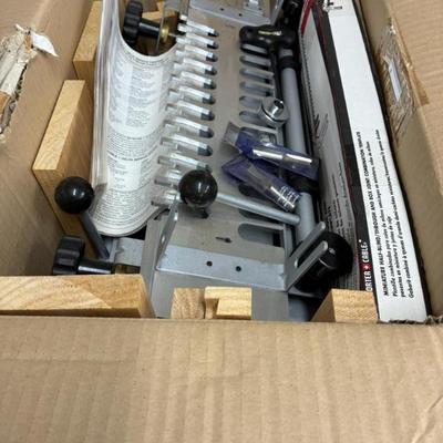 Porter cable 12” deluxe dovetail jig md#4212 $125.00