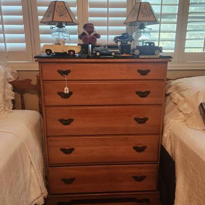 Sale Photo Thumbnail #191