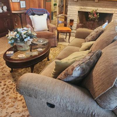 Sale Photo Thumbnail #116