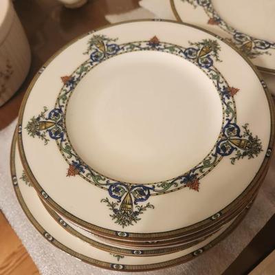 Sale Photo Thumbnail #160