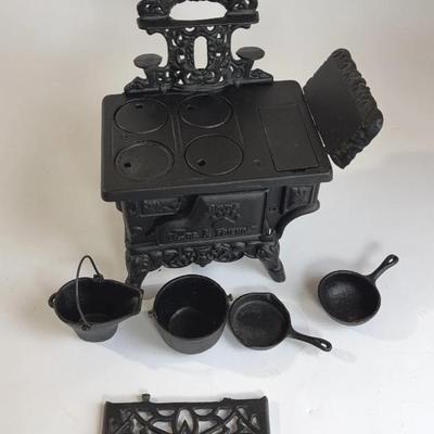 Sale Photo Thumbnail #154