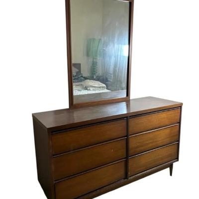 Sale Photo Thumbnail #96