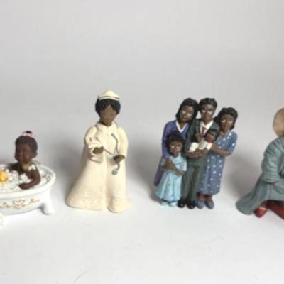 Sale Photo Thumbnail #180