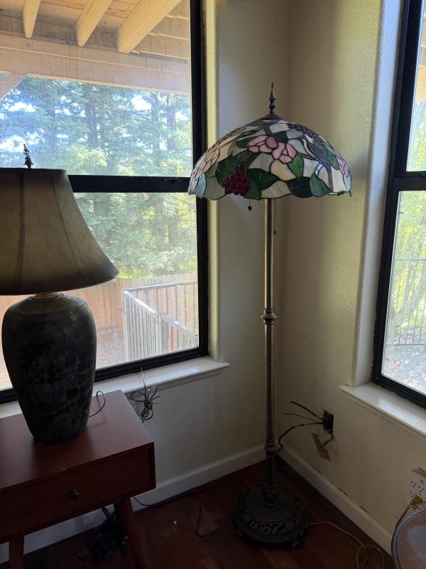 Sale Photo Thumbnail #140