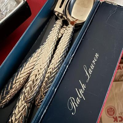 Sale Photo Thumbnail #94