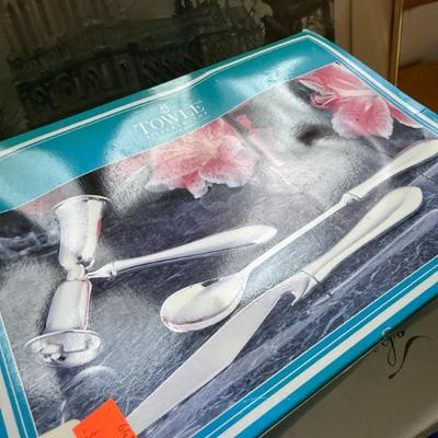 Sale Photo Thumbnail #105