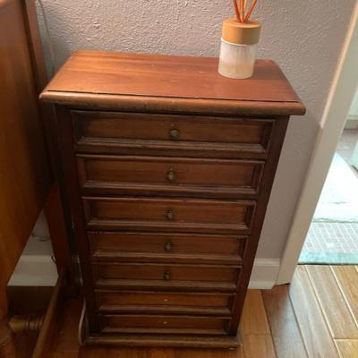 Sale Photo Thumbnail #71