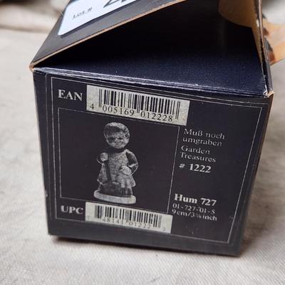 Sale Photo Thumbnail #486