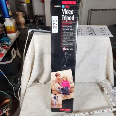 Sale Photo Thumbnail #100