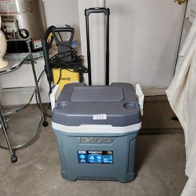 Sale Photo Thumbnail #46