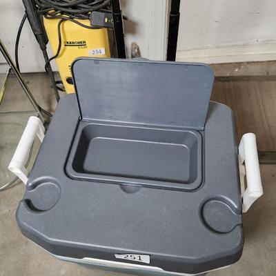 Sale Photo Thumbnail #47