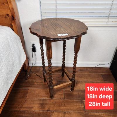 Sale Photo Thumbnail #96