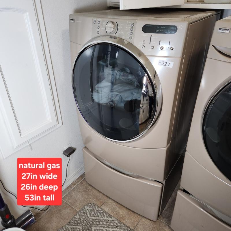 Sale Photo Thumbnail #684