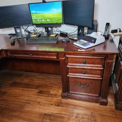 Sale Photo Thumbnail #245