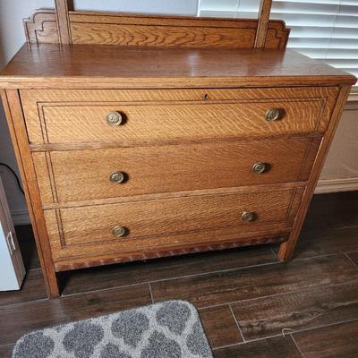 Sale Photo Thumbnail #583