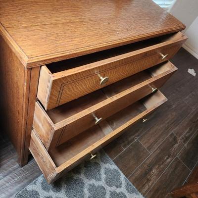 Sale Photo Thumbnail #586