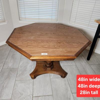 Sale Photo Thumbnail #436