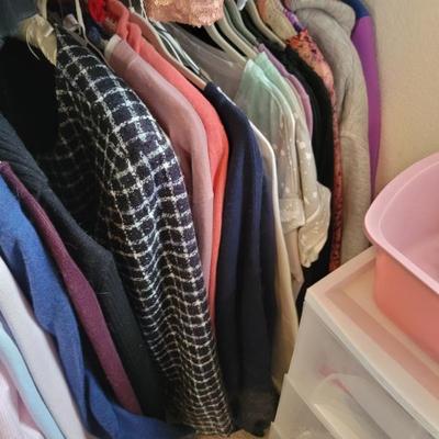 Sale Photo Thumbnail #381