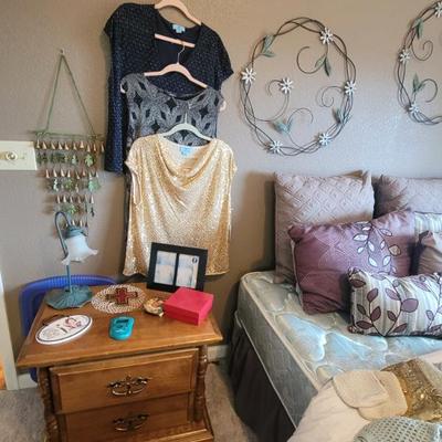 Sale Photo Thumbnail #463