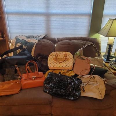 Sale Photo Thumbnail #264