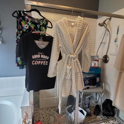 Sale Photo Thumbnail #431