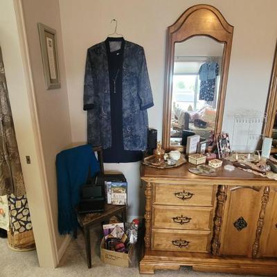 Sale Photo Thumbnail #444