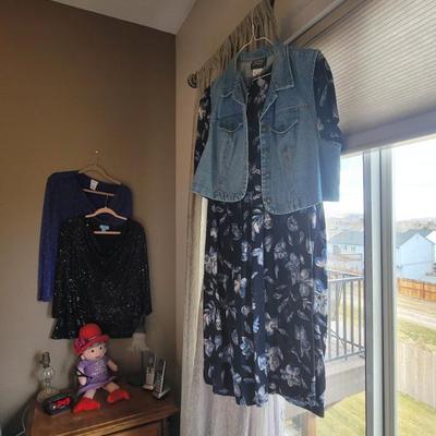 Sale Photo Thumbnail #449