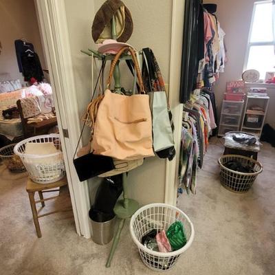 Sale Photo Thumbnail #436