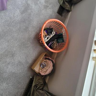 Sale Photo Thumbnail #452