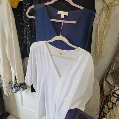 Sale Photo Thumbnail #376