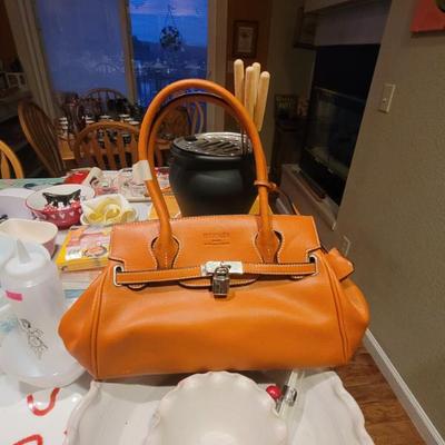 Sale Photo Thumbnail #5