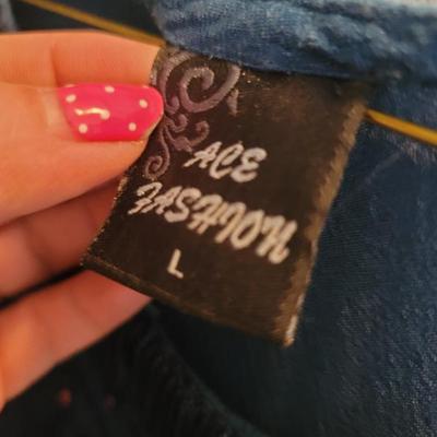 Sale Photo Thumbnail #410