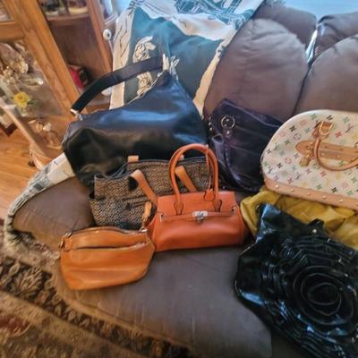 Sale Photo Thumbnail #238