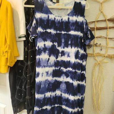 Sale Photo Thumbnail #402