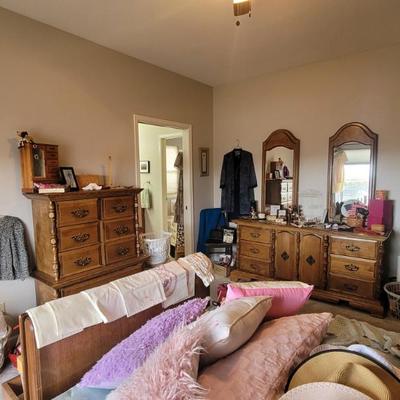 Sale Photo Thumbnail #446