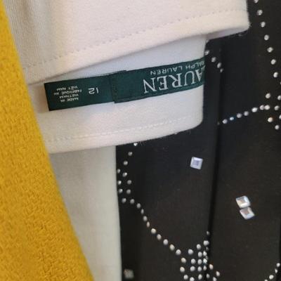 Sale Photo Thumbnail #374