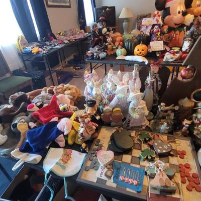 Sale Photo Thumbnail #175