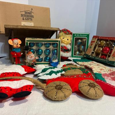 Vintage Christmas Items