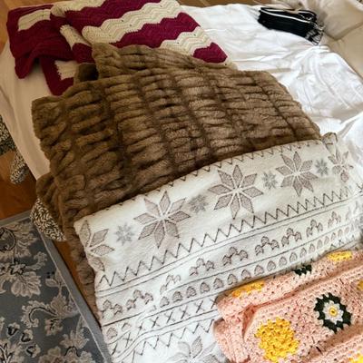 Sale Photo Thumbnail #43