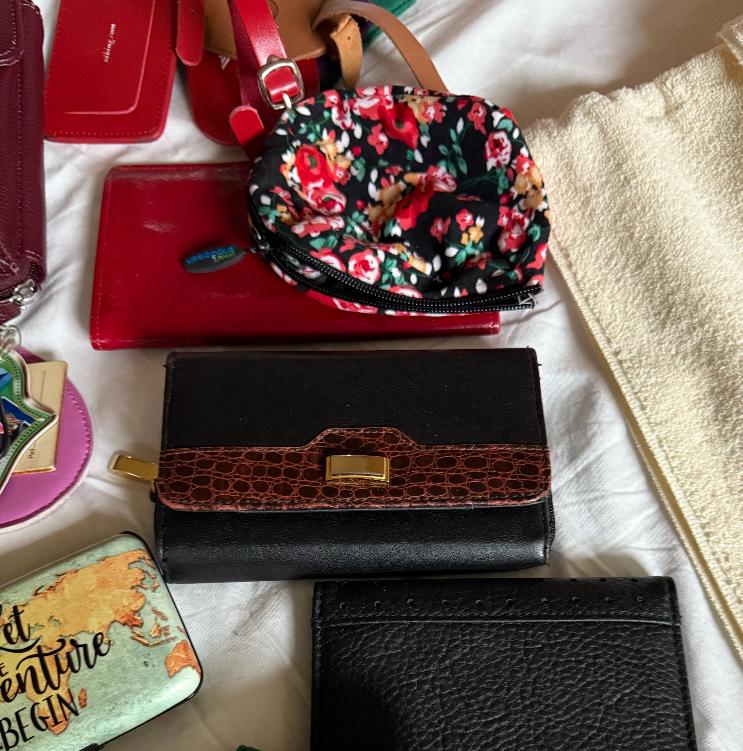 Sale Photo Thumbnail #57