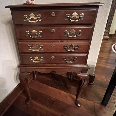 Sale Photo Thumbnail #38